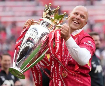 巴黎得寸进尺！法甲争冠对手的强硬发声，揭英超列强之苦