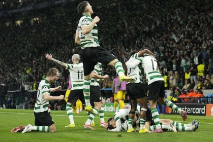 5-3！8-2！欧冠8强一夜诞生4席：葡体史诗级逆转，切尔西曼城惨遭双杀